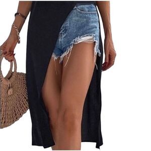 American Eagle distressed Hi rise shorts size 6